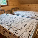 Secluded In Chalet *